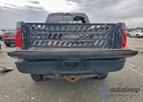 2005 Ford F350 Srw Super Duty from USA, damaged, VIN 1FTWW31525ED03585